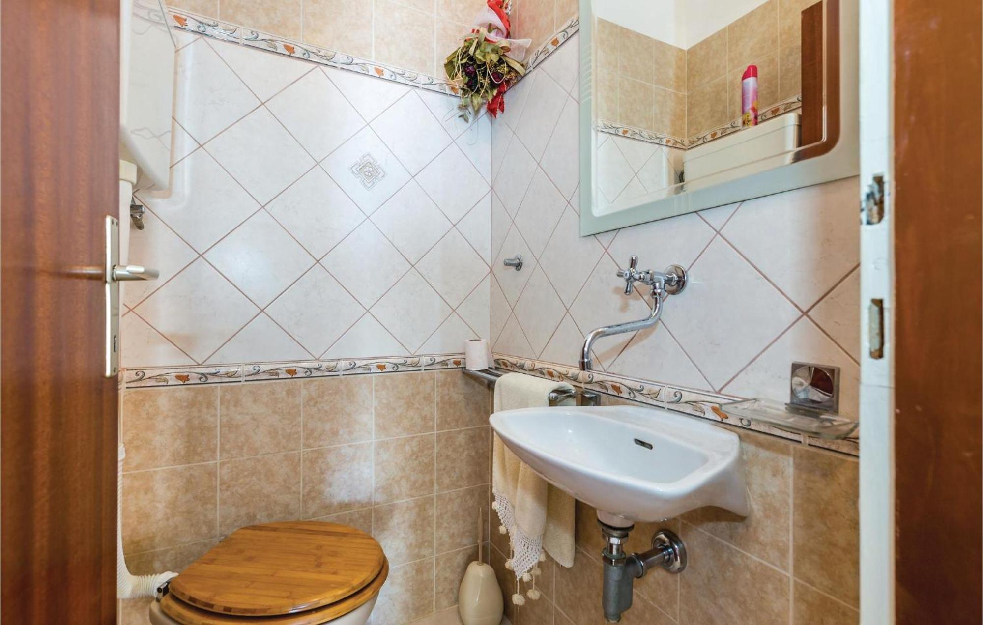 Nice Apartment In Senj With Ethernet Internet Exterior foto