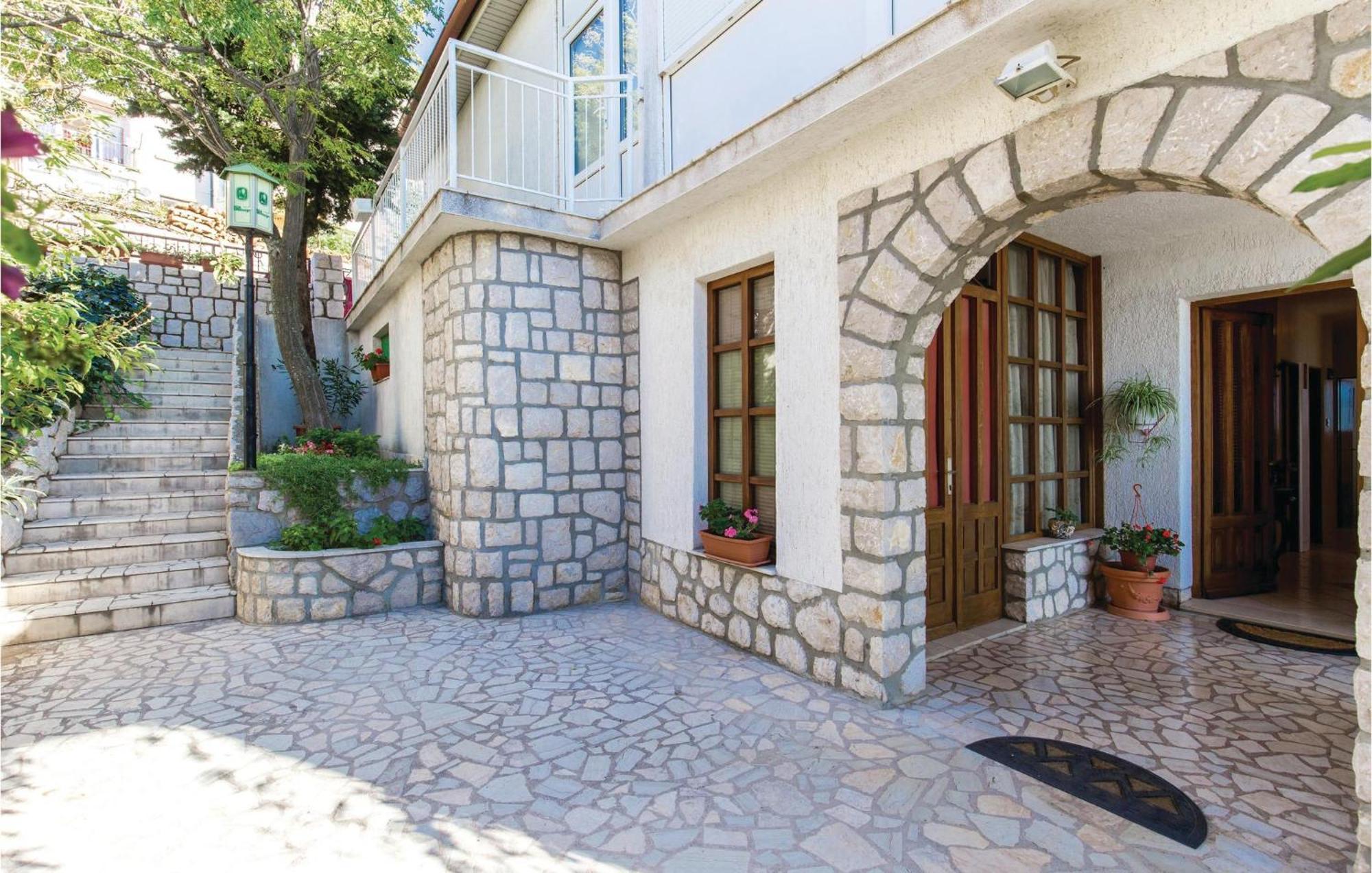 Nice Apartment In Senj With Ethernet Internet Exterior foto