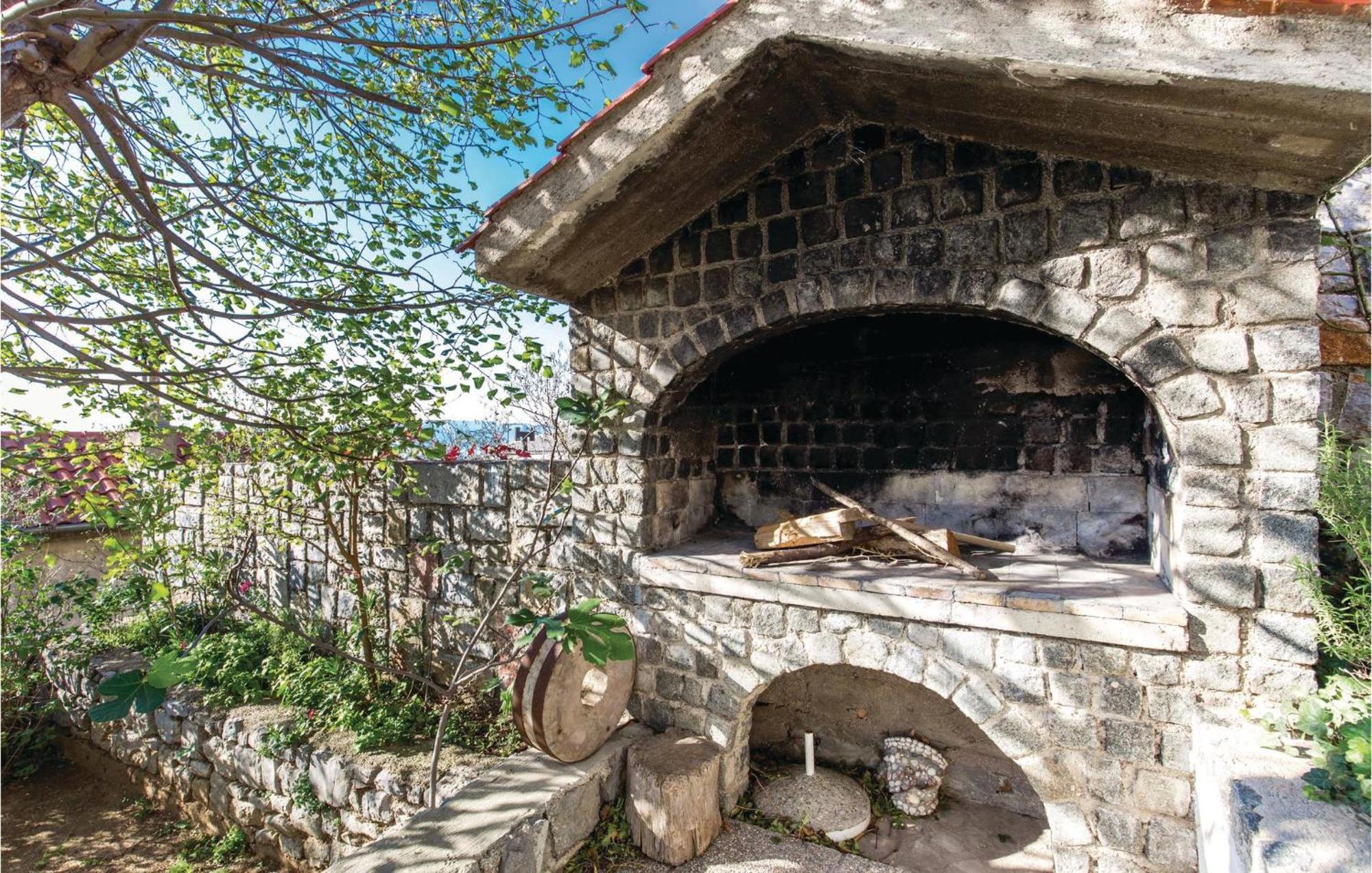 Nice Apartment In Senj With Ethernet Internet Exterior foto
