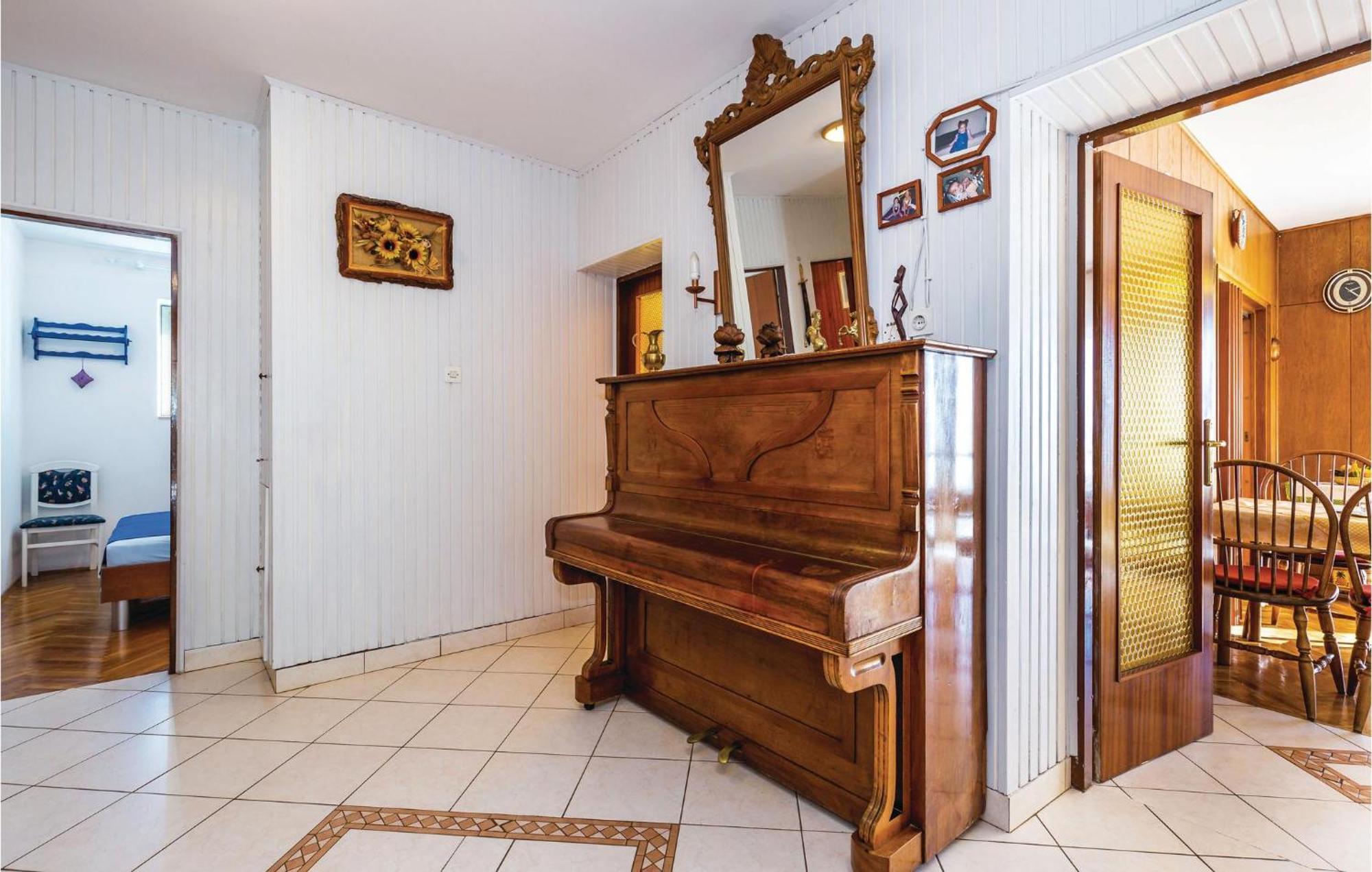 Nice Apartment In Senj With Ethernet Internet Exterior foto