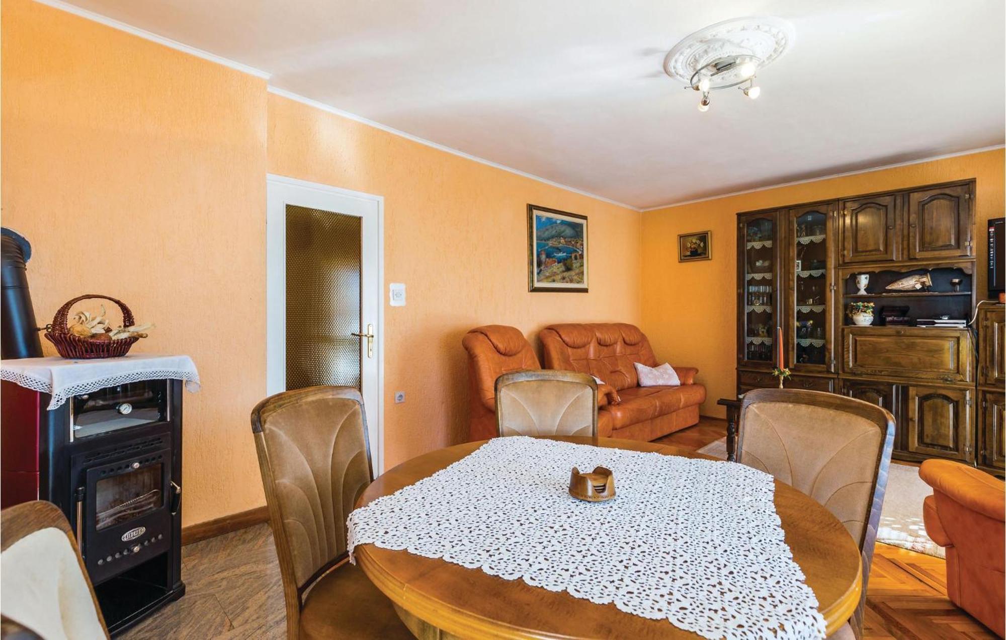 Nice Apartment In Senj With Ethernet Internet Exterior foto